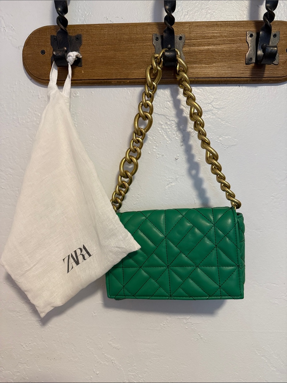 ZARA Green Quilted Chain Shoulder Bag